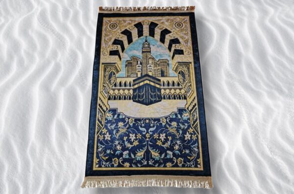 Prayer Mats (Sajjadah) - Image 19